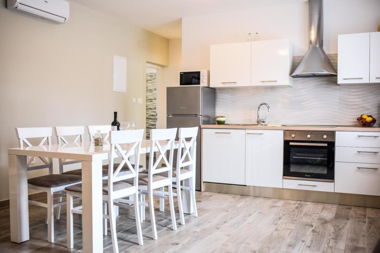 Poljica  Nova Apartments מראה חיצוני תמונה